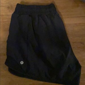 Lululemon Hotty Hot Short 4” Sz 14 TALL